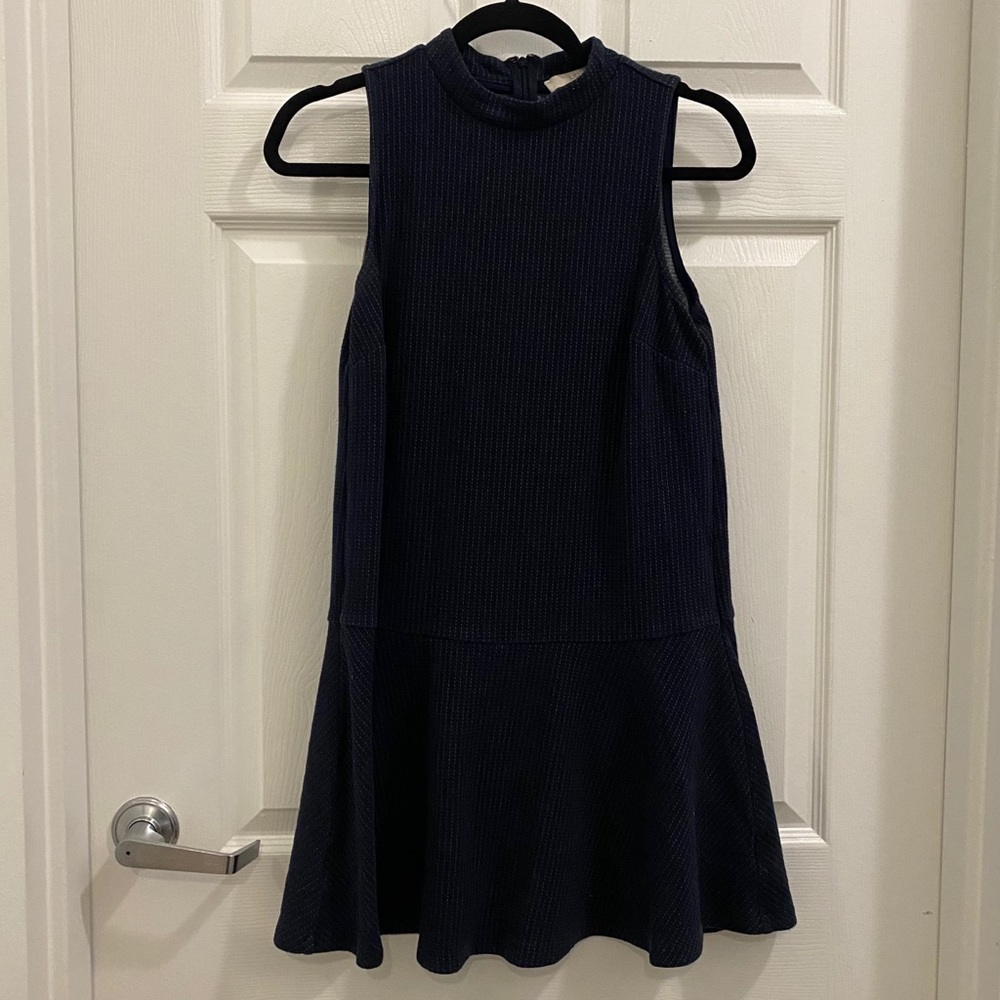 Flounce hem mock neck shift dress